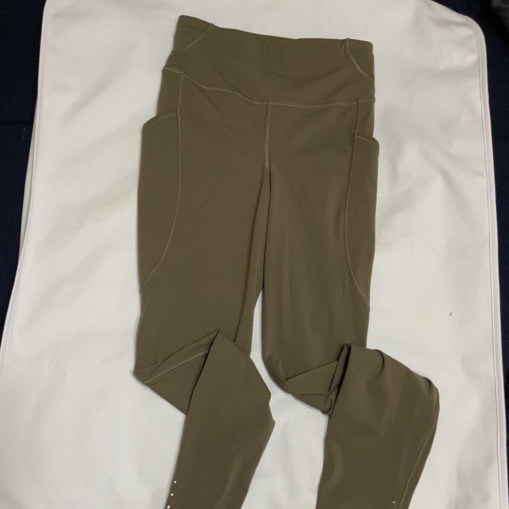 Green Lululemon Leggings
